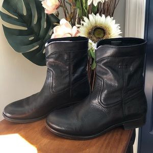 FRYE women’s boots